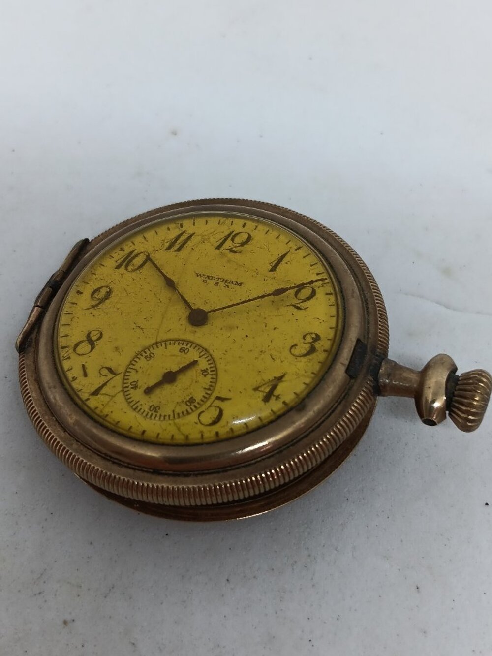 VINTAGE 1918 Waltham 16s 15J Pocket Watch - RUNNING - Broken Hunter Case / Parts